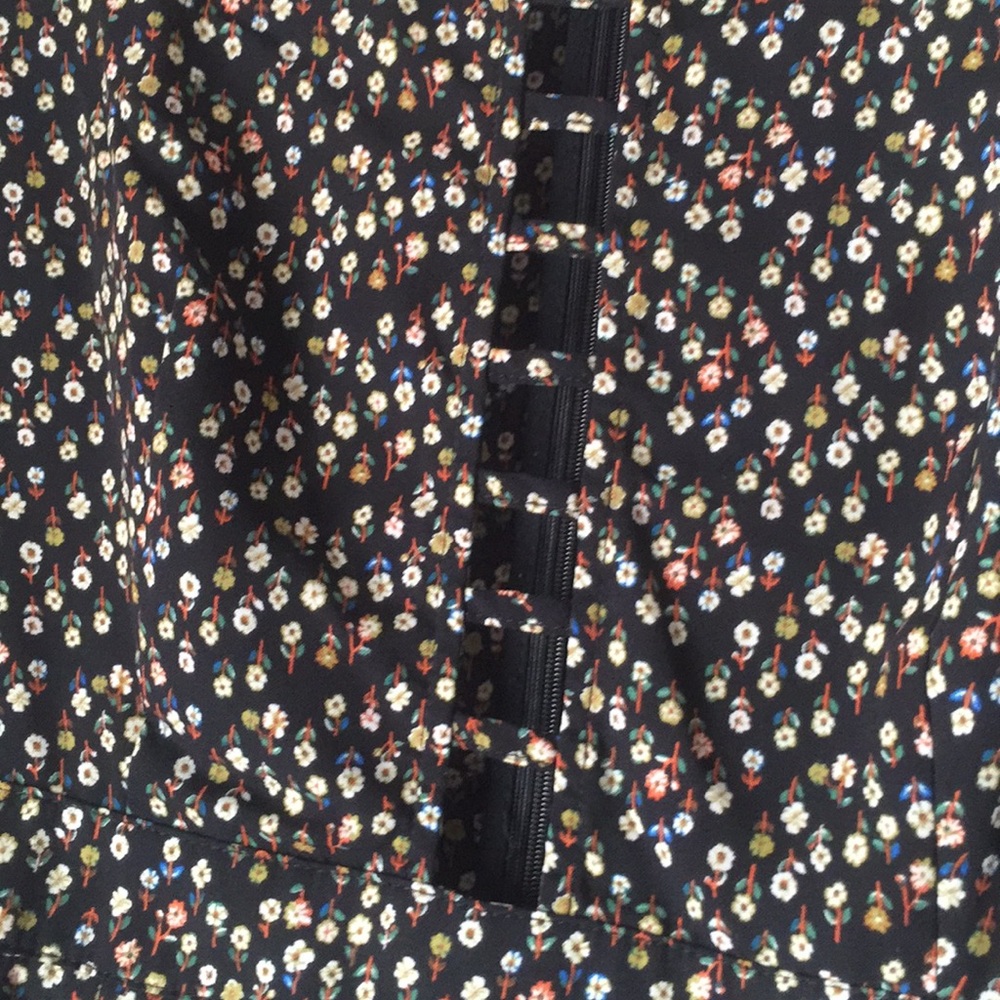 Xs romper 100% polyester